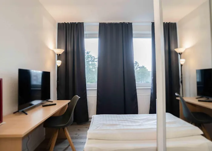 Hotel Plaza Nord 3*
