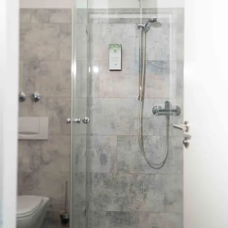 Mados Hotel City Nord
