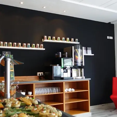 Mados Hotel City Nord
